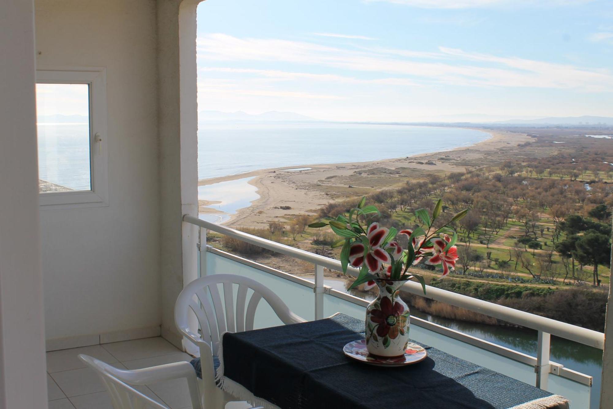Apartamento De Dos Habitaciones Con Vistas Al Mar Empuriabrava Buitenkant foto